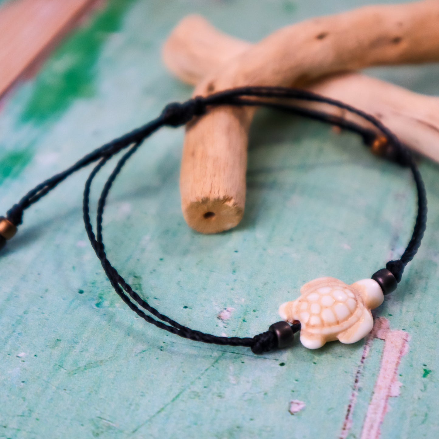 Howlite Sea Turtle Bracelet