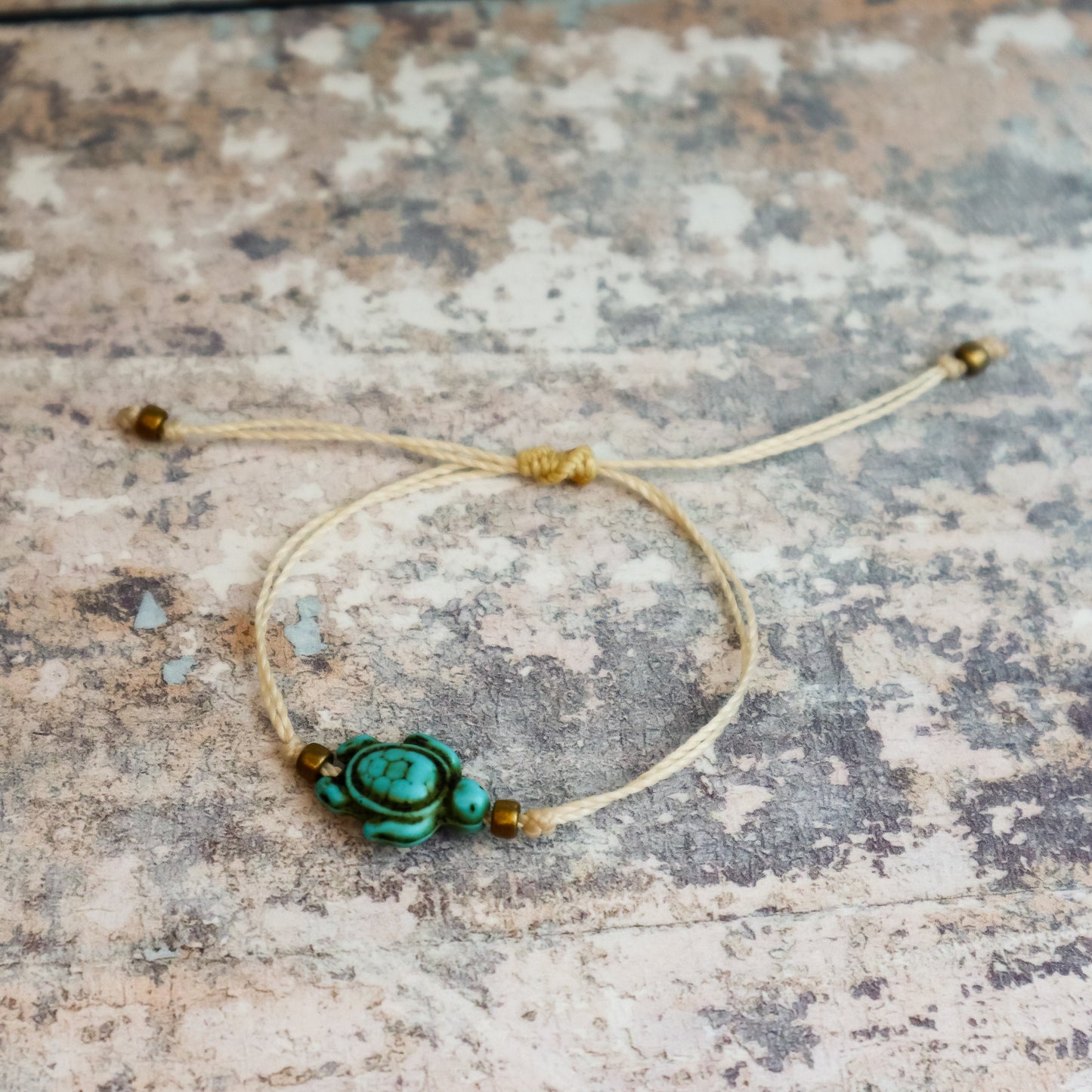 Howlite Sea Turtle Bracelet